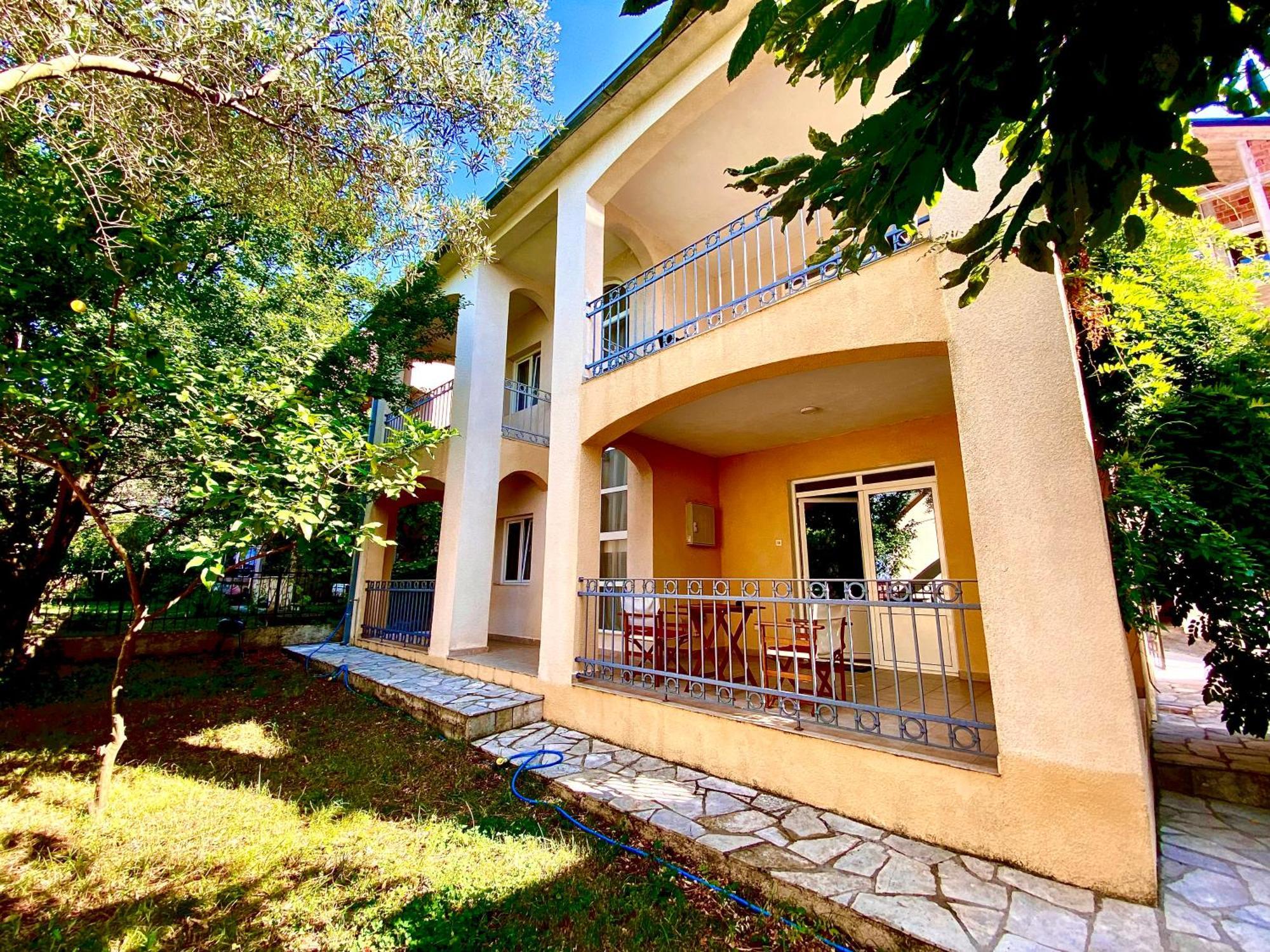Villa Svetlana Prcanj Exterior photo